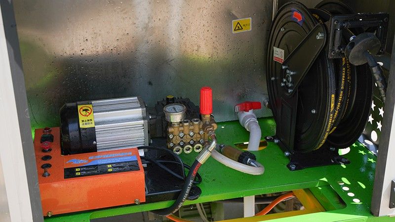 不銹鋼電動三輪高壓清洗車(600L)